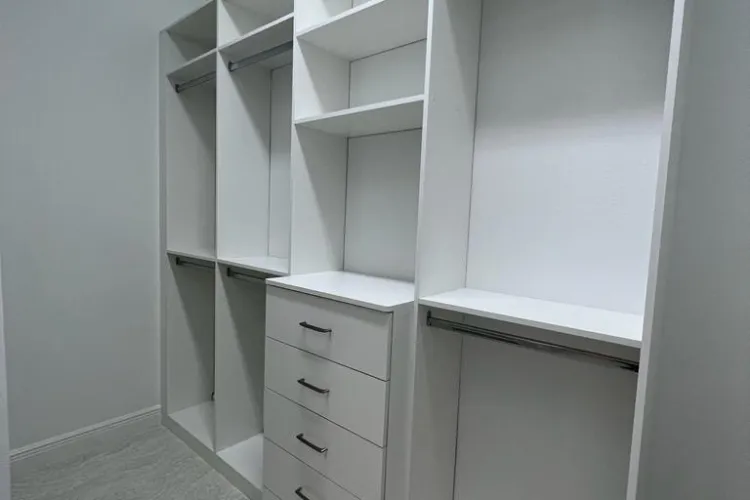 Closet-Remodeling-Sarasota-Florida-by-CBR